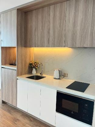 A La Carte Ha Long Bay Apartment  Apartment in Laos