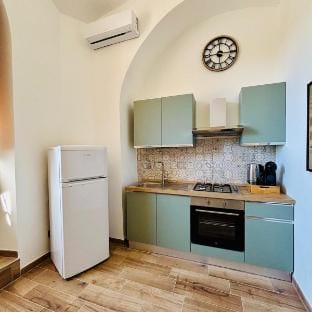 Casa Campani 56 | Saint Lawrence Vacation rental in Rome