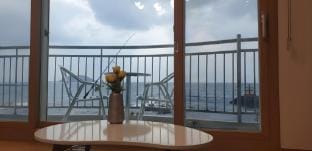 The house closest to the sea, sunset, and waves  Vacation rental in South Korea