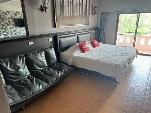 Blue Horizon Apartments Vacation rental in Nong Kae