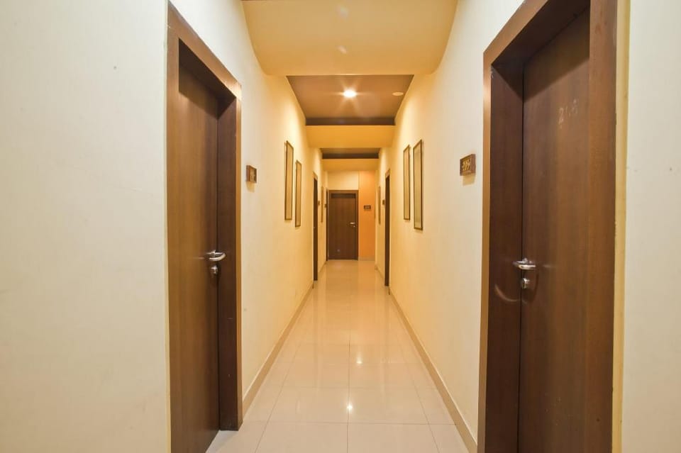 Hotel Bandra Residency 250m from Railway Station Hotel in Mumbai