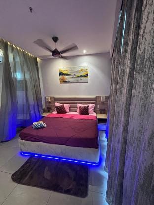 Skyline Studio Noida |at supernova Vacation rental in Noida