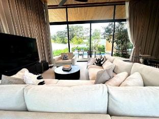 Pool Villa  Stylish & Quiet-Botanica Zen Vacation rental in Choeng Thale
