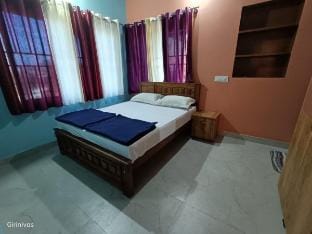 GN201-Coorg Girinivas-Homestay-WiFi-View Vacation rental in Madikeri