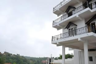 202-New Hill Valley Familystay-balcony-view-WiFi Vacation rental in Madikeri