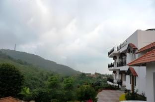 103-New Hill Valley Familystay-WiFi-Hot Water Vacation rental in Madikeri