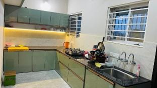 whitelily's serviced apartment Vacation rental in Mysuru