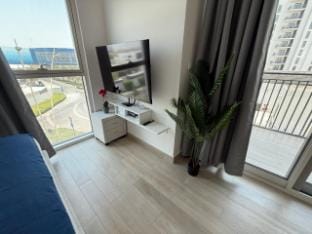 Stylish Yas Island Studio Near SeaWorld Apartment in Abu Dhabi
