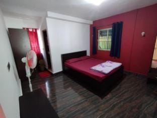 Vaishnavi Villa-EconomySuite GroundFlr, WiFi, NoTV Vacation rental in Madikeri