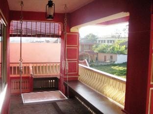 Vaishnavi Villa-GroundFlr Budget Room, WiFi, NoTV. Vacation rental in Madikeri