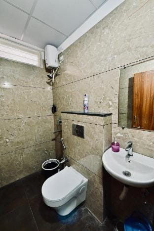 1BHK apartment in the heart of Indore, posh area Vacation rental in India