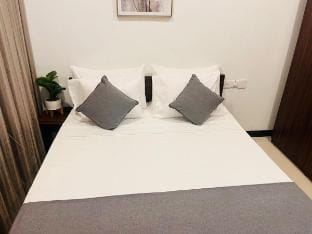 One Bedroom Luxury Apartment at heart of Colombo Apartment in Colombo
