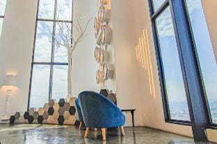 King Suite Kuala Lumpur at Arte Cheras by HCK Vacation rental in Federal Territory of Kuala Lumpur