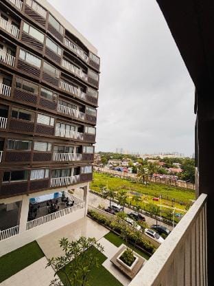 * * WV 27 Restful City Space Vacation rental in Iloilo City