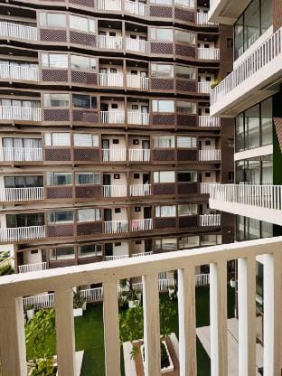 * * WV 25 Minimalist Chic Stay Vacation rental in Iloilo City