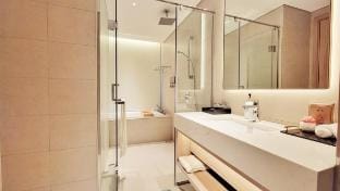 Modern Condo |Panoramic View|FL37th|Rooftop Pool Vacation rental in Laos