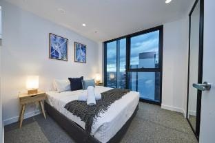 MSA Victoria One Lv69: Pool, Gym, Free Parking Vacation rental in Melbourne