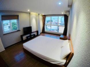 Duplex apartment 2 bedrooms Hai Ba Trung Vacation rental in Hanoi