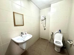 I-Soho Homestay, Spacious Studio Unit + Balcony. Vacation rental in Selangor, Malaysia