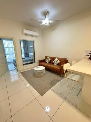 Cosy, clean & functional space at a great price! Apartment in Petaling Jaya