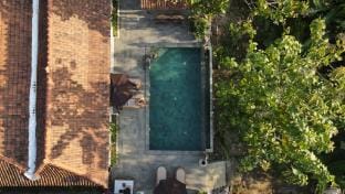 The Dorp villa & antique gallery Vacation rental in Special Region of Yogyakarta