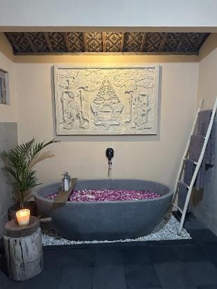 The Dorp villa & antique gallery Vacation rental in Special Region of Yogyakarta