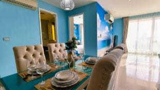 Luxury 2-Bedroom Sea View Escape Apartment in Pattaya City