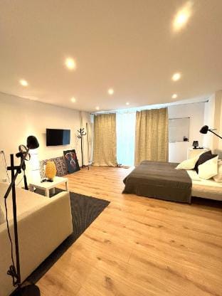 New X-Hain Kiez-Apartment Vacation rental in Berlin