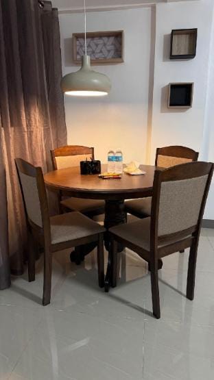Cozy Clean Space with Balcony - Near Entrance Apartment in Davao City