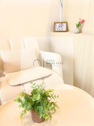 SkyTrees 2pax Bukit Indah Creamy Studio/Nflix Vacation rental in Johor Bahru