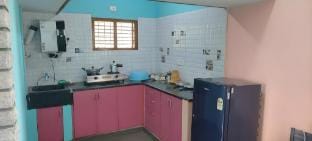 Secure 1BHK – 10 Mins from Airport, CCTV, Grills. Vacation rental in Bengaluru