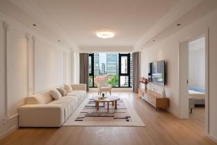 JC Minghua Close to People Square and Bund Apartment in Shanghai