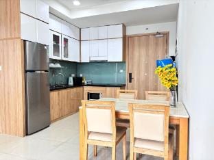 Home Me 2pn 2wc Emerald celadon Tân Phú  Apartment in Ho Chi Minh City