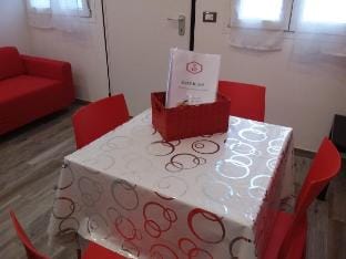 Two-room apartment near Fiera Centro  Università Vacation rental in Bologna