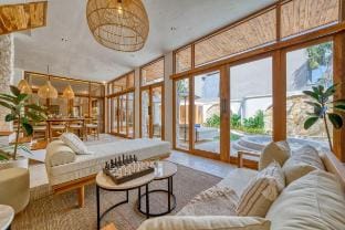 Villa Seoul 8BDR Jacuzzi,Sauna,Ice bath,Cinema,Gym Villa in Kuta