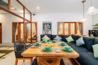 Svasti - Beach 6 Min | 3BR Riverside w/ Pool Vacation rental in North Kuta
