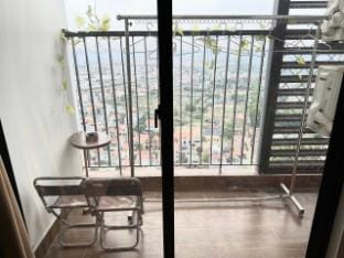 Căn 2 phòng ngủ S3.24, Sky Oasis, Ecopark Apartment in Laos