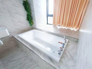 Imperio 4 Pax CitySea View A28 - Netflix/Parking Vacation rental in Malacca