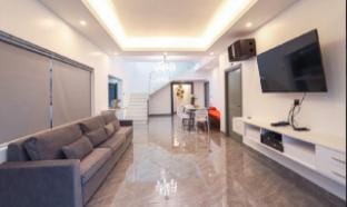 Ousa Villa by La San Villa in Krong Siem Reap