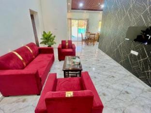 Rainforest Villa Villa in Lonavla