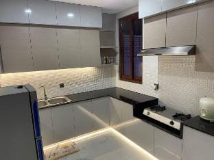 Villa Club Bunga B1 Vacation rental in Batu