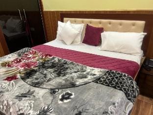 Sk home stay Vacation rental in Uttarakhand