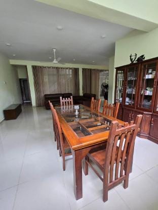 Double Room at Lush Lakeside Nook! Vacation rental in Western Province