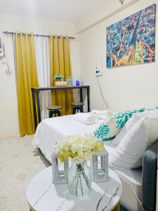 Oceanfront Condo in Dumaguete City - Perfect Getaway Apartment in Dumaguete