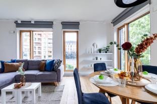 Mia Okrzei National Stadium Area with Parking and  Apartment in Warsaw