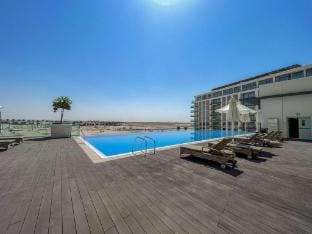 Bright   Elegant 2BR in Creek Harbour Apartment in Dubai