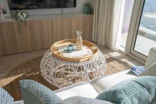 Charming Minimalist Studio Perfect for 4 in Dubai Marina Apartment in Dubai