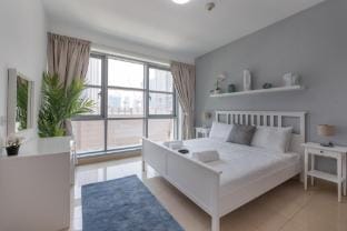 Cozy 1BR  Perfect for 4 in Downtown Apartment in Dubai
