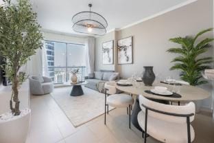 Lovely 1-Bedroom Apartment Perfect for 4  in JLT Apartment in Dubai