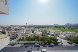 Amazing Studio for 2 in Sports City Apartment in Dubai